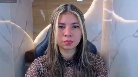 Snapshot of miaa_cn chatting on 17, 6, 2026 miaa_cn online show from 17, 6, 2026