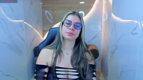 Snapshot of miaa_cn chatting on 18, 6, 2026 miaa_cn online show from 18, 6, 2026