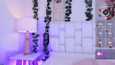 Mia online show from 29, 10, 2025