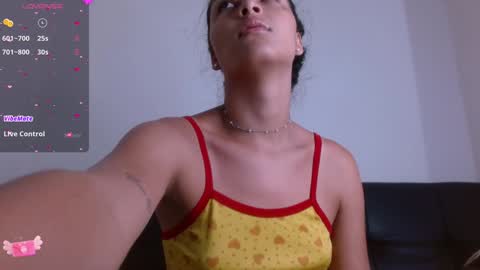 Snapshot of miaa_heart chatting on 21, 1, 2025 Mia online show from 21, 1, 2025