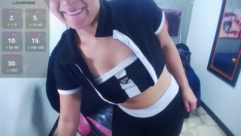       online show from 25, 11, 2025