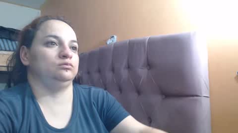 Snapshot of miaabrownn chatting on 26, 12, 2024 MIA online show from 26, 12, 2024