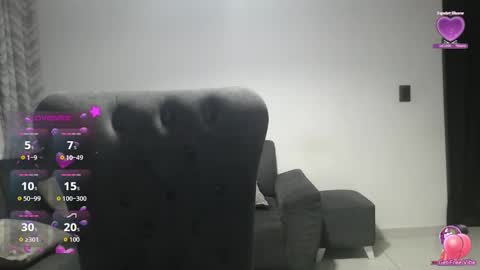MiaAlana online show from 17, 10, 2025