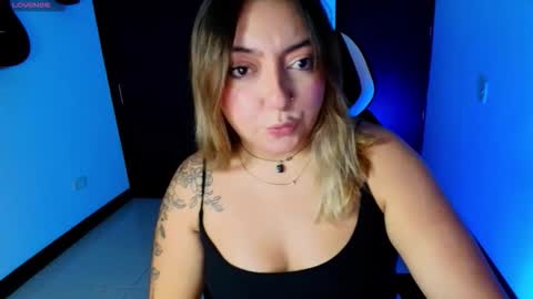 Andrea online show from 4, 12, 2025