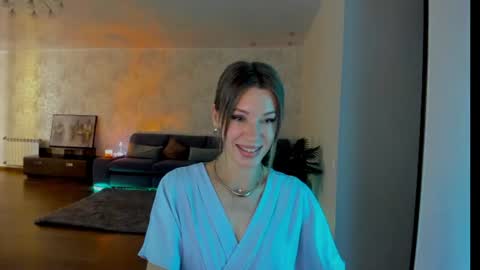 Snapshot of miababy14 chatting on 19, 6, 2026 Mia online show from 19, 6, 2026