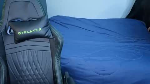 Mia online show from 15, 3, 2026