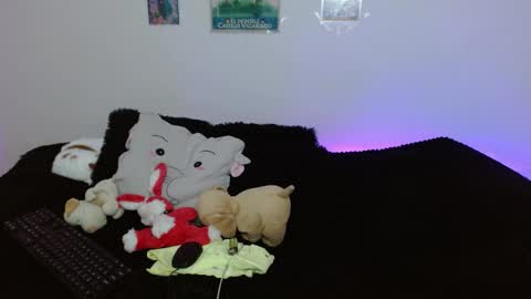 Mia david      online show from 16, 4, 2026