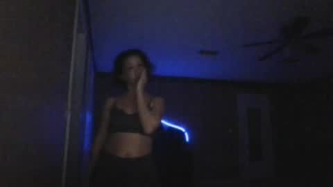 miaellababy online show from 6, 7, 2026