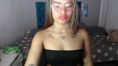 miafuckpussyhard online show from 22, 4, 2026