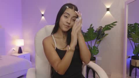 Snapshot of miagomez1 chatting on 26, 11, 2025 Mia Gomez online show from 26, 11, 2025