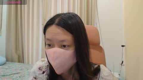 miahchan68 online show from 21, 12, 2025