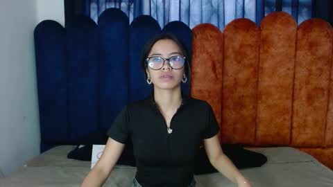 miahotcs online show from 11, 3, 2026