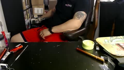 Snapshot of miaking chatting on 15, 2, 2026 Mark online show from 15, 2, 2026