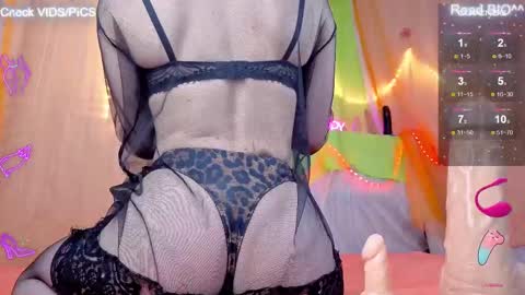 Snapshot of miakitana chatting on 27, 2, 2025 Mia online show from 27, 2, 2025