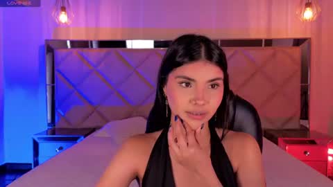 Call me Mia  online show from 11, 7, 2026