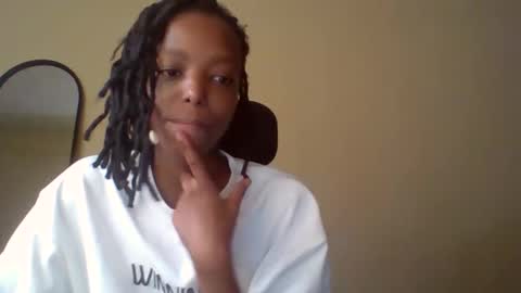 Snapshot of miami_muffin chatting on 2, 4, 2026 Muffin online show from 2, 4, 2026