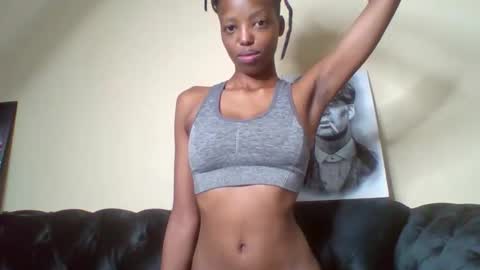 Snapshot of miami_muffin chatting on 11, 4, 2026 Muffin online show from 11, 4, 2026