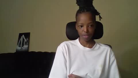 Snapshot of miami_muffin chatting on 16, 4, 2026 Muffin online show from 16, 4, 2026