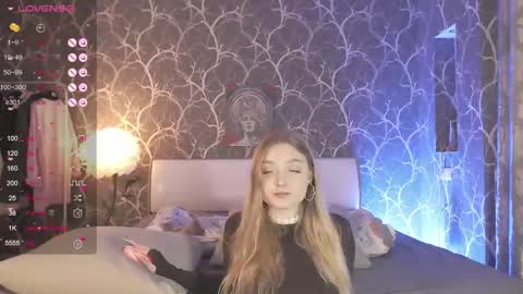 Mia online show from 25, 5, 2026
