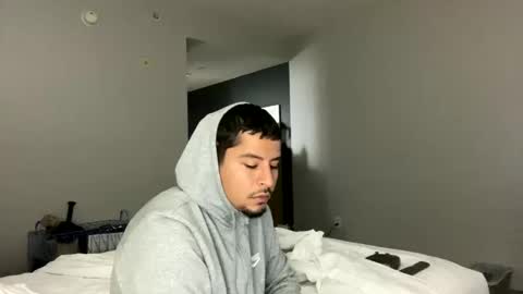 miamiclos1 online show from 22, 1, 2025