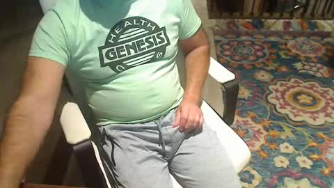 Snapshot of miamiwrestler chatting on 19, 1, 2026 miamiwrestler online show from 19, 1, 2026