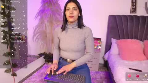 Snapshot of miaoconell chatting on 21, 6, 2026 miaoconell online show from 21, 6, 2026