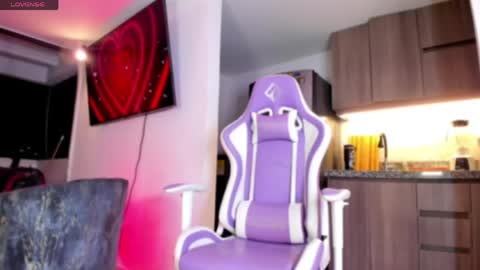 Snapshot of miapink_ofii_ chatting on 19, 5, 2026 180126 - starts at 1400PM online show from 19, 5, 2026