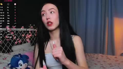 Snapshot of miarielle chatting on 12, 6, 2026 Liz online show from 12, 6, 2026