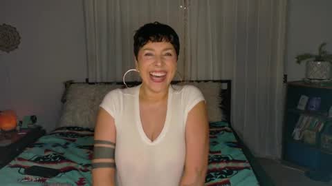 Snapshot of miariveraxxx chatting on 28, 5, 2026 Mia Rivera online show from 28, 5, 2026