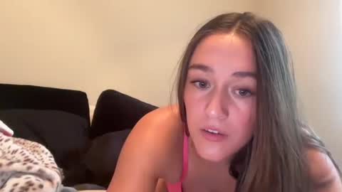 Snapshot of miarosesecretaccount chatting on 21, 9, 2025 Mia Rose online show from 21, 9, 2025