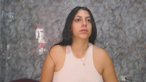 Snapshot of miarouse1531 chatting on 7, 4, 2026 miarouse1531 online show from 7, 4, 2026