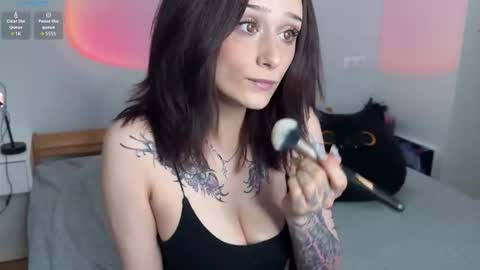 Mia online show from 2, 3, 2026