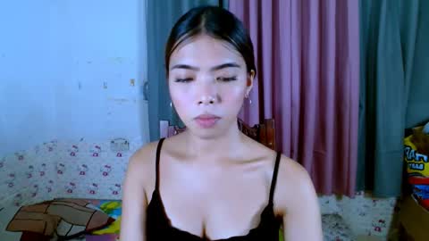 Snapshot of miasmith09 chatting on 14, 5, 2026 Pau and jence online show from 14, 5, 2026