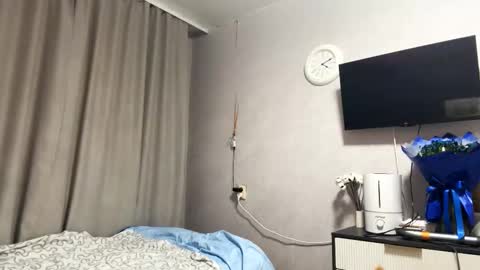 Snapshot of miasuszynski chatting on 27, 2, 2026 Milana online show from 27, 2, 2026