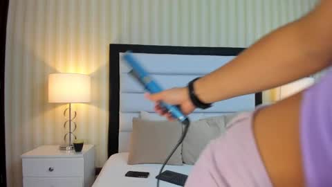 Mia Sweetth online show from 18, 2, 2025