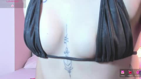 Snapshot of miataylorsweet chatting on 27, 4, 2026 Mia online show from 27, 4, 2026