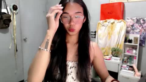 Snapshot of miatrixs chatting on 16, 3, 2026 Mia online show from 16, 3, 2026