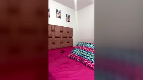 MIA VANESSA online show from 14, 5, 2026