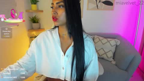 Snapshot of miavelvet_22 chatting on 14, 1, 2026 Mia Velvet online show from 14, 1, 2026