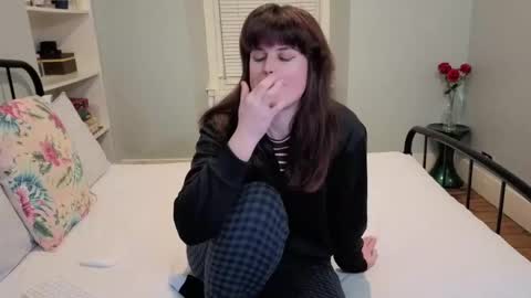 Snapshot of miawallace__ chatting on 25, 2, 2026 Mia online show from 25, 2, 2026