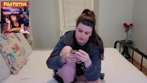 Snapshot of miawallace__ chatting on 1, 3, 2026 Mia online show from 1, 3, 2026