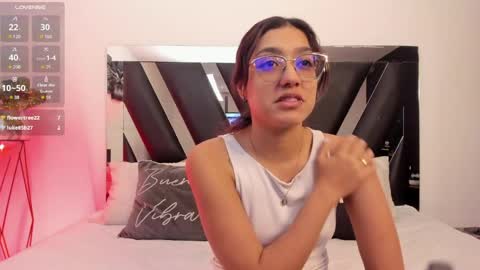 Snapshot of miayiron chatting on 4, 5, 2026 MiaIron online show from 4, 5, 2026