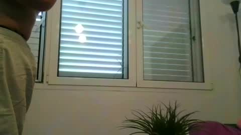 Snapshot of mich6921 chatting on 4, 7, 2026 MILO MIAMI online show from 4, 7, 2026
