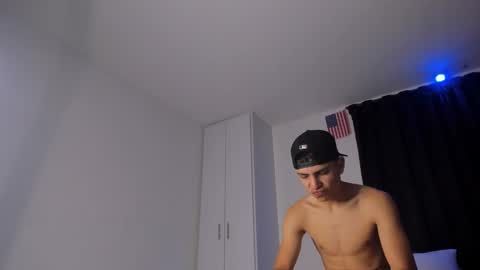 Snapshot of michael_boy88_ chatting on 13, 2, 2025 Michael Boy online show from 13, 2, 2025