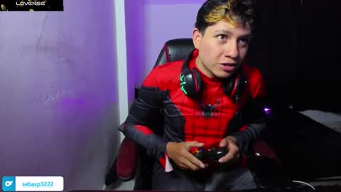 Snapshot of michael_kendall0 chatting on 14, 10, 2025 michael independent model online show from 14, 10, 2025