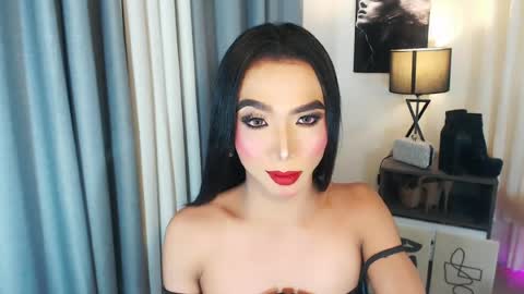 michaelagoddess online show from 17, 6, 2026
