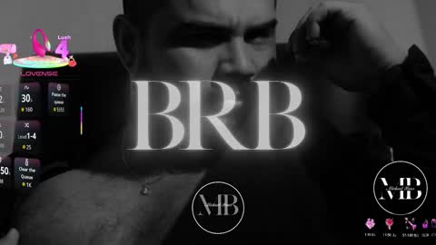 Snapshot of michaelbear_ chatting on 12, 11, 2025 Michael online show from 12, 11, 2025