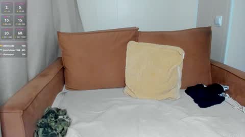 michaelbradley_for_u online show from 17, 1, 2025