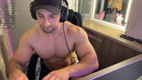 Snapshot of michaelbradley_for_u chatting on 4, 7, 2026 michaelbradley_for_u online show from 4, 7, 2026