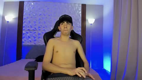 MICHEAL online show from 18, 3, 2026